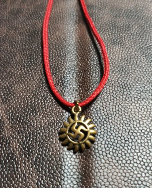 Asht Dhatu Swastik Yantra, Swastik Yantra for success, vastu dosh nivaran yantra, yantra for protection, vastu swastik, powerful swastik yantra, yantra for prosperity, career success yantra, asht dhatu products, swastik for home entrance vastu