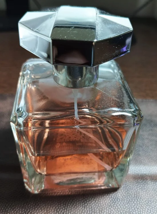 mohini perfume, mohini itra, attraction perfume, spiritual perfume oil, mohini attar, mohini akarshan perfume, vashikaran itra, abhimantrit itra, perfume for aura, tantra perfume, perfume for love and attraction, divine attar, enchanting fragrance